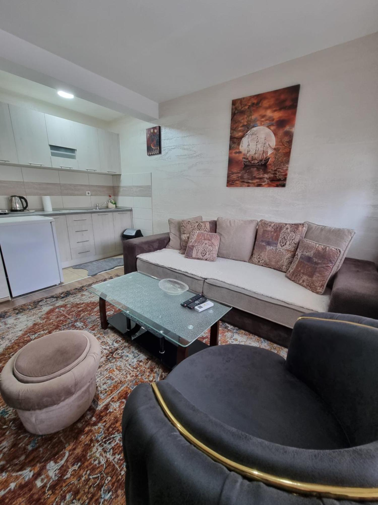 Avio Apartmani 2018 Новий Пазар Екстер'єр фото