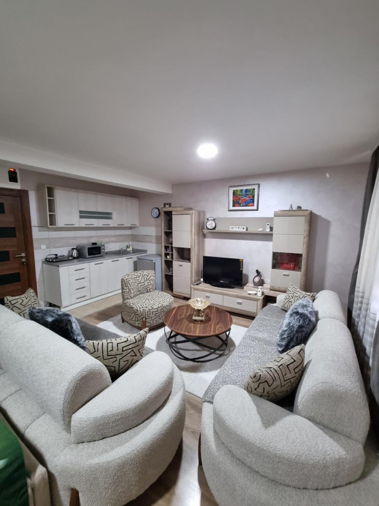 Avio Apartmani 2018 Новий Пазар Екстер'єр фото